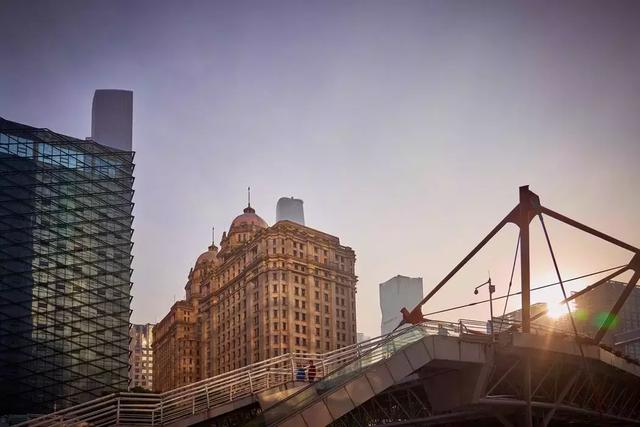 廣東推園區(qū)的生猛，超乎我的想象